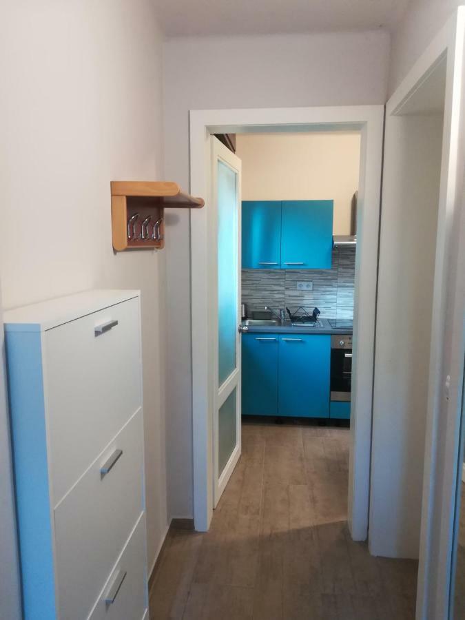 Studio Apartman Arni Риека Экстерьер фото